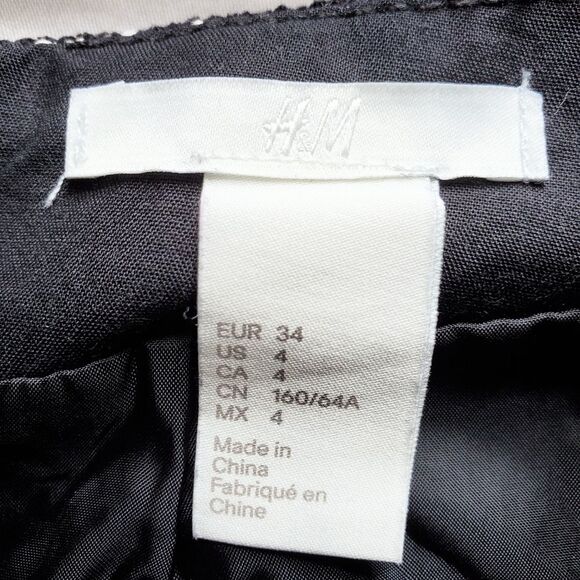 H&M Faux Wrap Skirt Size 4 - Picture 4 of 5